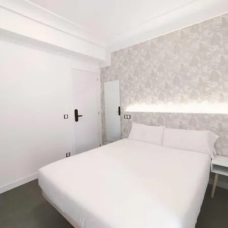 Hostal Gonzala By Gaiarooms Guest house Salamanca