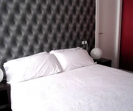 Hostal Gonzala By Gaiarooms 2*
