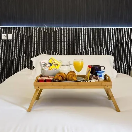 Gonzala By Gaiarooms