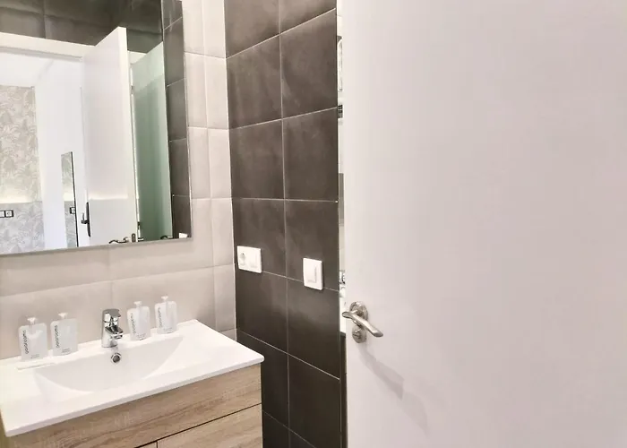 Gonzala By Gaiarooms 招待所 2*